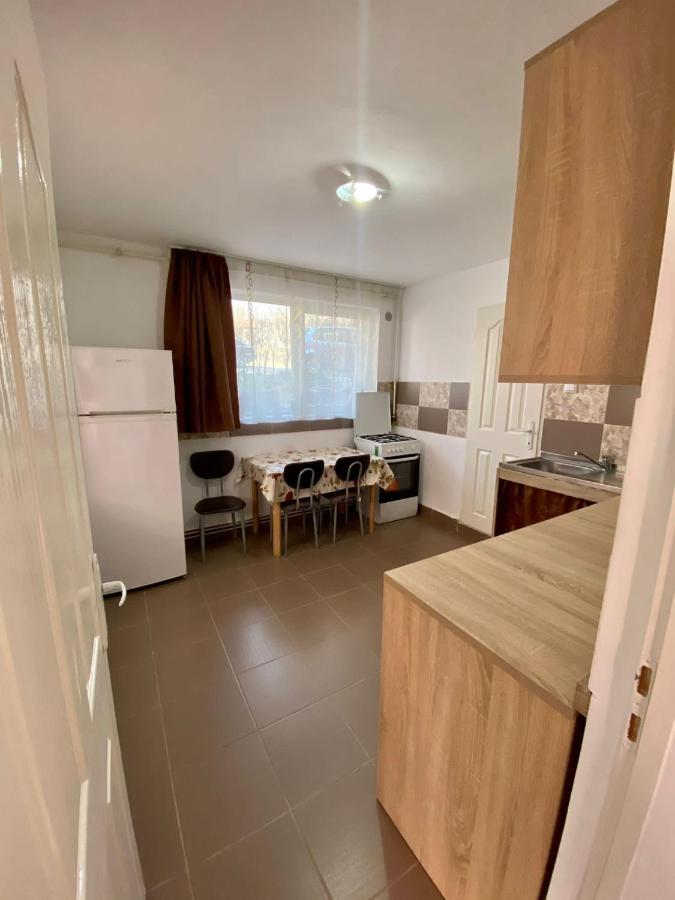 Ardelean Apartment Oradea Exteriör bild