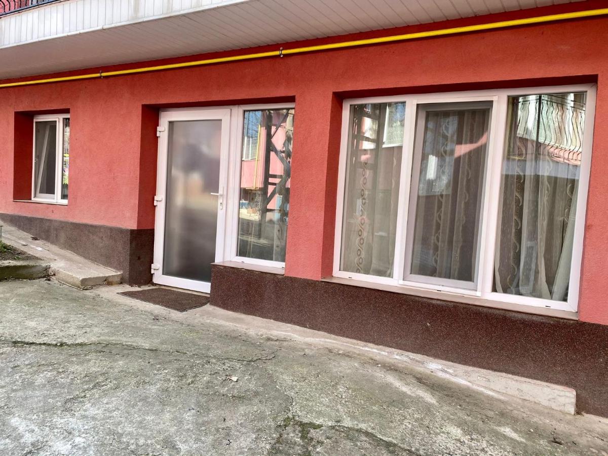 Ardelean Apartment Oradea Exteriör bild